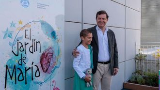 Mar&iacute;a Caama&ntilde;o, recibiendo el Premio Castilla y Le&oacute;n de los Valores Humanos y Sociales 2024 