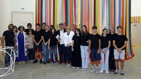 Segunda fase del proyecto Artistas en construcci&oacute;n en el museo Marco, que se abre con el trabajo de la Troupe As Pegas, formada por alumnado del IES Pluriling&uuml;e Terra de Turonio de Gondomar y coordinada por la artista y profesora Elena G&oacute;mez Dahlgren. 