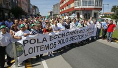 Alcaldes, representantes sindicales y ganaderos se movilizaron a favor del sector l�cteo. 