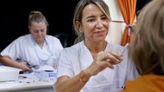 Primer día de vacunación frente a la gripe en el colegio María Barbeito y Cerviño de A Coruña