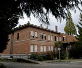 Da Torre alude a los convenios pendientes de uso del edificio.