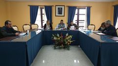 Los dos concejales del PP volvieron a faltar al pleno de Vilamart�n de Valdeorras