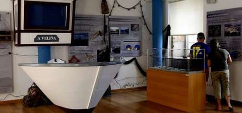 El emblem�tico inmueble situado en la localidad rianxeira fue convertido hace seis a�os en Museo do Mar.