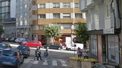 La usuaria de Twitter @sotoargos nos avisa de este paso de peatones en el cruce de la avenida de la Concordia con General Salcedo Molinuevo. Los coches aparcados impiden la visibilidad del peat�n y adem�s es zona de paso de escolares