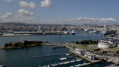 Vista del puerto de A Coru�a, una de las ciudades m�s importantes de Galicia