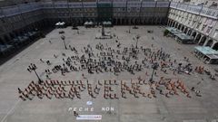Protesta de los trabajadores de Alu Ib�rica en la plaza de Mar�a Pita