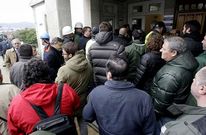 Los delegados se concentraron en el acceso al astillero para forzar una reuni�n con Revuelta.