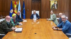 El presidente Luis Menor se reuni� con representantes de Uni�ns Agrarias y de asociaciones vecinales de los pueblos afectados en Viana do Bolo.