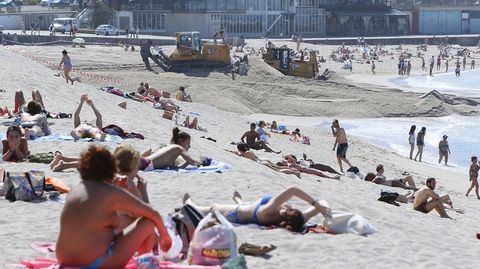 JORNADA DE PLAYA EN RIAZOR  