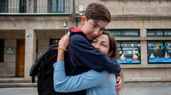 Yasmina Rubianes, sargento del ej�rcito, se reencuentra con su hijo Brais tras llegar del L�bano