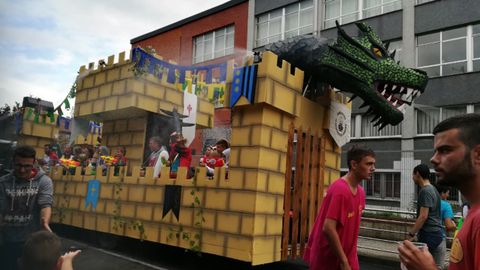 Las carrozas de Santana en Grado