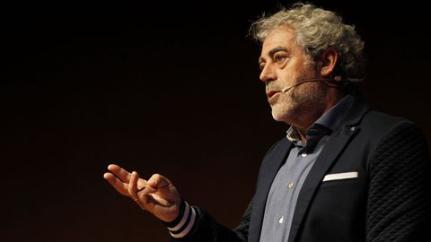 Carlos Blanco actuar� no C�rculo