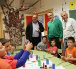 Un momento de la visita institucional al colegio. 