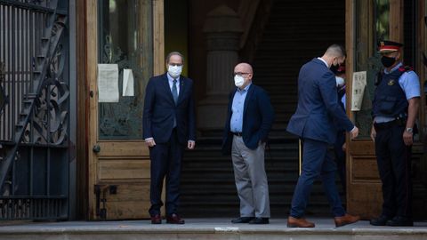 El presidente de la Generalitat, Quim Torra, entra en el TSJC donde se neg� a declarar en la segunda causa abierta contra �l por desobediencia