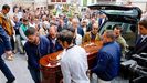 Multitudinaria despedida en Cudillero para el profesor David Carragal, asesinado en una fiesta de Oviedo