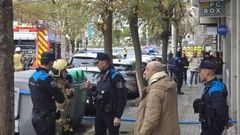 Vecinos del inmueble donde se produjo el incendio y la agresi�n fueron evacuados por los bomberos