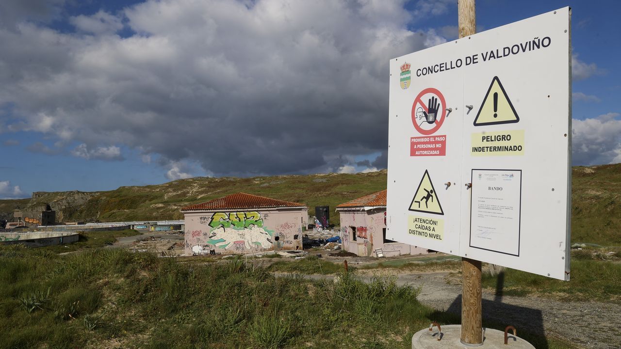 Valdoviño y Gobierno central exploran vías para recuperar la zona de la piscifactoría de Meirás