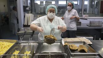 Las cocinas del CHUF, en una imagen tomada este lunes