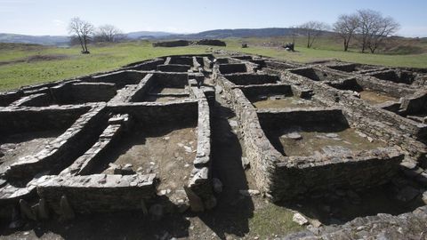 El castro de Castromaior destaca por su buena conservacin y las vistas del centro de la provincia de Lugo