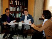Antonio Veiga y Ricardo Pi�eiro, de Afavi, ayer en la Diputaci�n. 