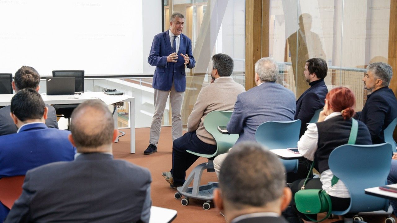A Coruña presenta el proyecto «Allocate» ante una delegación internacional de 14 entidades