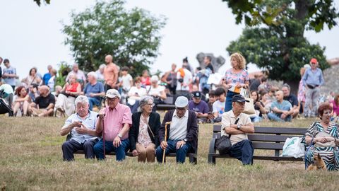 Eclipse total en Asturias desde el Parque de los Pericones, en Gij�n