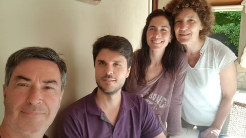 Con sus hijos, Guido y Amina, en Argentina