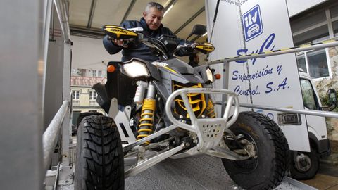 ITV de ciclomotores en Carballo, en una foto de archivo