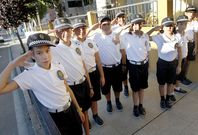 Os pequenos axentes sa�ron nos canais de numerosas televisi�ns internacionais.<span lang= es-es > </span>
