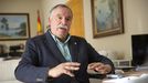 �Area da casa�, le espet� el alcalde de Oleiros, �ngel Garc�a Seoane, al individuo que okup� una vivienda de su familia