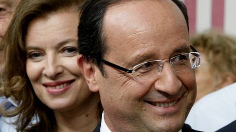 El presidente Franois Hollande y su compaera Valerie Trierweiler
