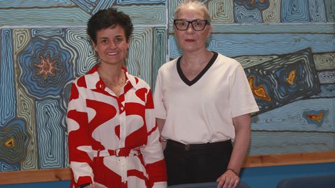 Tereta Berbel e Isabel Becerra crearon Ayendo, desde donde realizan formación a trabajadores a domicilio y ofrecen estos servicios