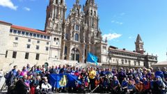 La directora de Turismo, Nava Castro, recibe en el Obradoiro a casi 100 peregrinos asturianos tras completar su peregrinacin a Santiago de Compostela