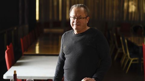 Antonio �lvarez, del restaurante Brasil de Ver�n, que servir� a m�s de cuatrocientas mujeres el xoves de comadres