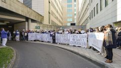 La protesta tuvo lugar a las puertas del CHUO