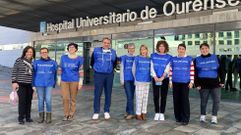 Bel�n Pi�eiro (a la izquierda), con un grupo de voluntarios.