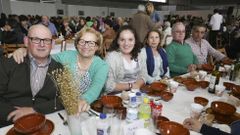 La comida celebrada ayer en el pabell�n de Baio congreg� a m�s de medio millar de comensales. 