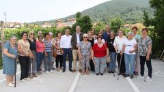 Visita del delegado territorial, Manuel Pardo, a la asociaci�n de mujeres de A Arnoia