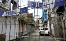 Las alambradas impiden el paso a los puntos m�s peligrosos de Carmen Curuxeiras. 