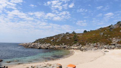 El cabo Udra, en Bueu, se localiza en el extremo sur de la ría de Pontevedra