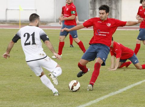 En la primera vuelta de la liga, Club Lemos y SD Chantada empataron en A Pinguela. 