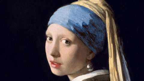La joven de la perla, la obra maestra de Vermeer. 