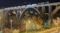 Prueba de carga en el viaducto ferroviario sobre el Mi�o, en Ourense
