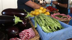 Los profesionales sanitarios aconsejan el consumo de verduras y frutas frescas