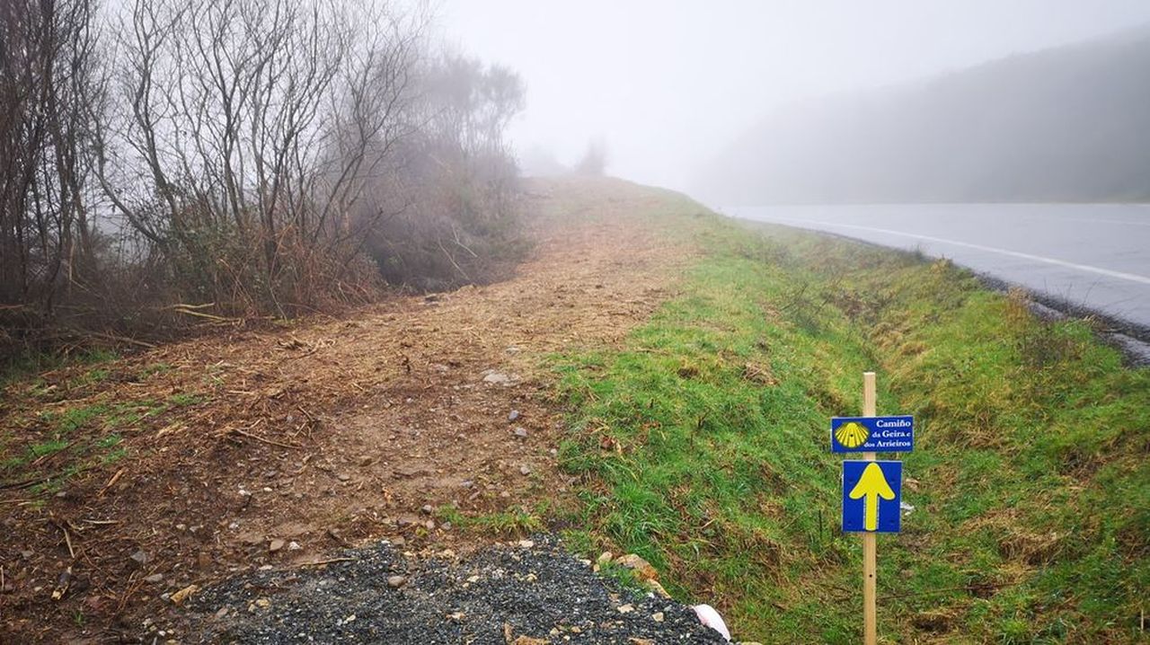 Rescatan en Codeseda a un peregrino de 72 años que se perdió haciendo el Camiño da Geira