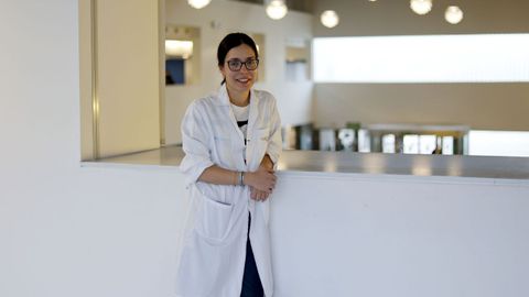 La doctora�Ana Marina G�mez Mosquera trabaja en el servicio de Geriatr�a del HULA y participar� en la�26� edici�n del Congreso Internacional de Geriatr�a y Gerontolog�a.