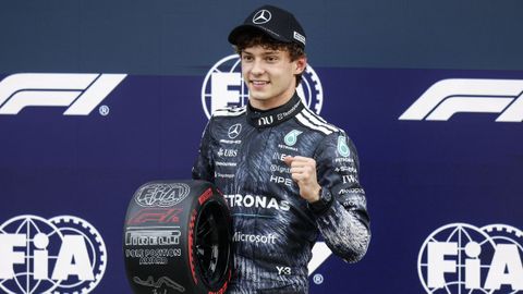 KImi Antonelli celebra la pole que consigui&oacute; en Suzuka