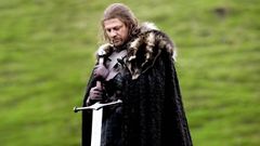 Sean Bean, como Ned Stark