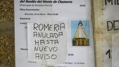 Cartel en la iglesia de Chamorro