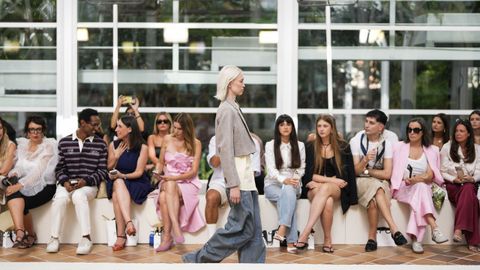 Desfile de Adolfo Dom�nguez